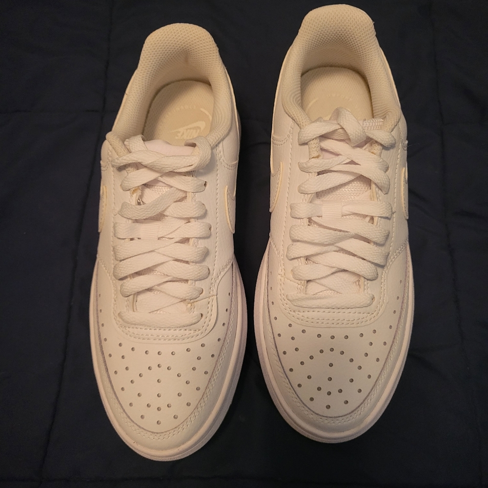 Nike court alta platform sneakers